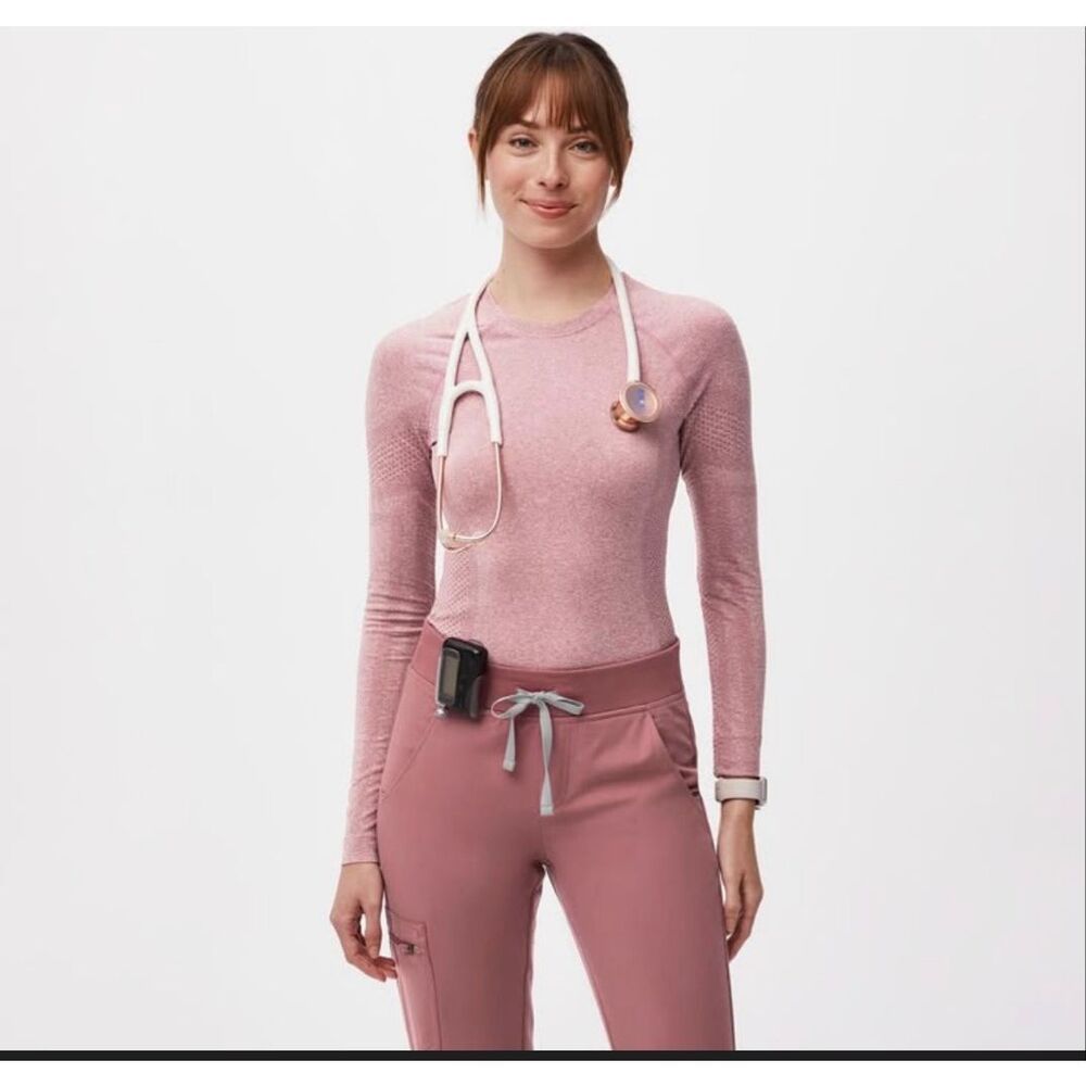 Figs Salta seamless underscrub long sleeve top size M